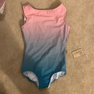 Brand new luckyleo with tags. Limited edition ombré pattern